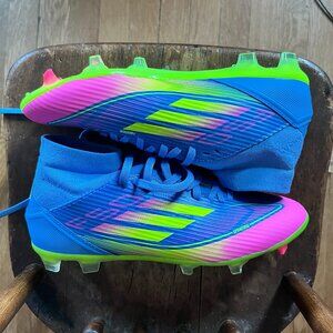 Soccer cleats